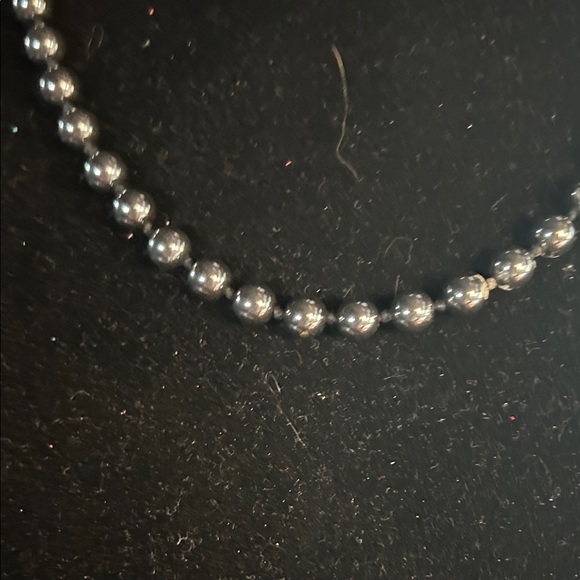 Elegant Silver Beaded Necklace - Picture 2 of 3